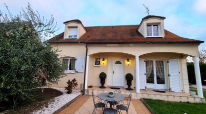 House 6 rooms of 145 m² in Savigny-sur-Orge (91600)