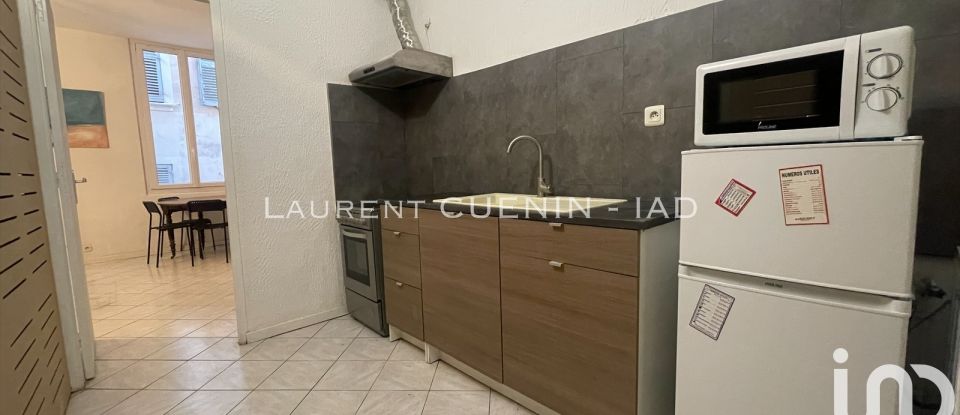 Appartement 2 pièces de 36 m² à Toulon (83000)