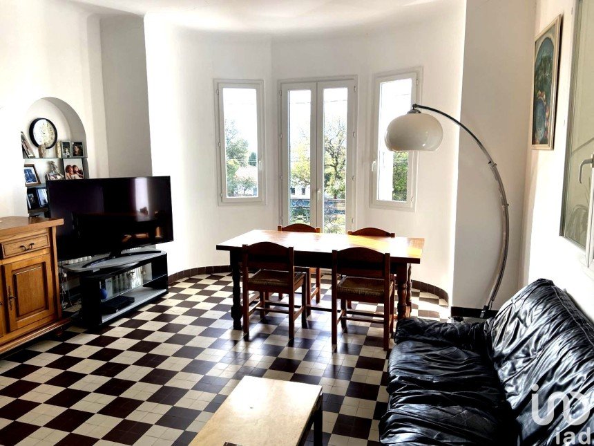 Maison 4 pièces de 113 m² à Saint-Raphaël (83700)