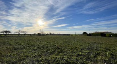 Land of 617 m² in Fors (79230)