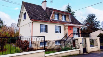 Maison 7 pièces de 144 m² à Mouroux (77120)