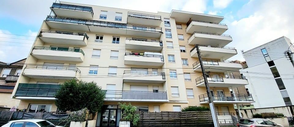 Appartement 3 pièces de 63 m² à Longwy (54400)