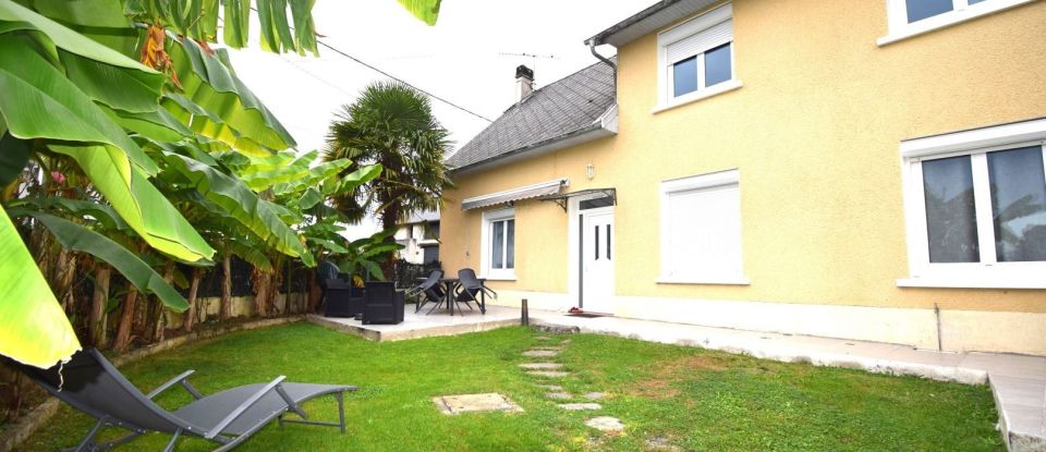 House 6 rooms of 150 m² in Ossun (65380)