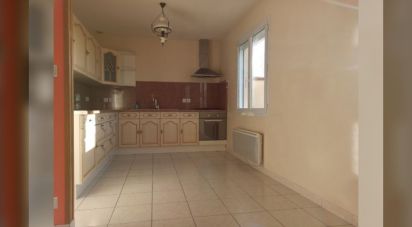 House 3 rooms of 72 m² in Le Neubourg (27110)