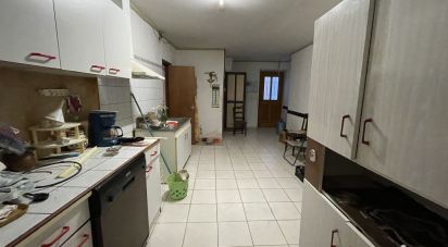 House 5 rooms of 138 m² in Pépieux (11700)