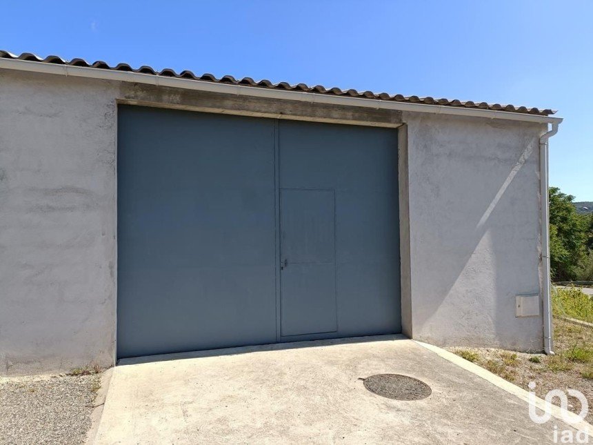 Parking/garage/box de 70 m² à Paziols (11350)