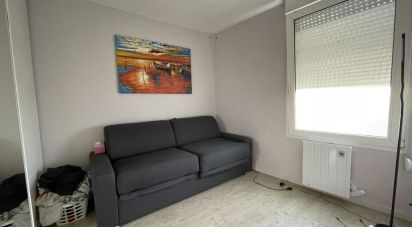 Apartment 2 rooms of 45 m² in Bègles (33130)