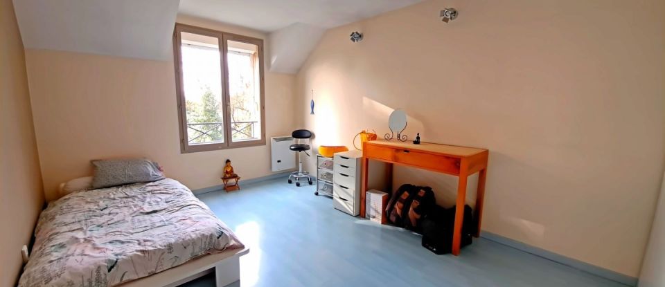 Maison 6 pièces de 120 m² à Cormeilles-en-Parisis (95240)