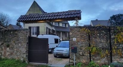 Maison 7 pièces de 140 m² à Bréançon (95640)