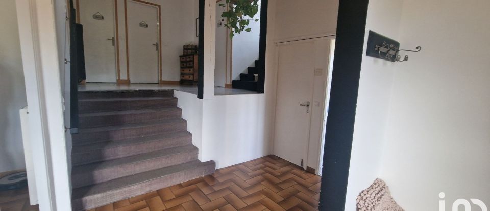 House 7 rooms of 177 m² in Ivry-la-Bataille (27540)