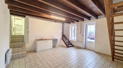 Maison 4 pièces de 67 m² à Sainte-Cécile (85110)