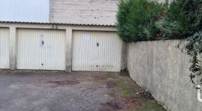 Parking/garage/box de 13 m² à Ozoir-la-Ferrière (77330)