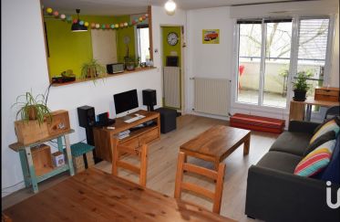 Apartment 4 rooms of 84 m² in Nantes (44200)