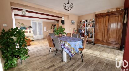 House 6 rooms of 128 m² in Niort (79000)
