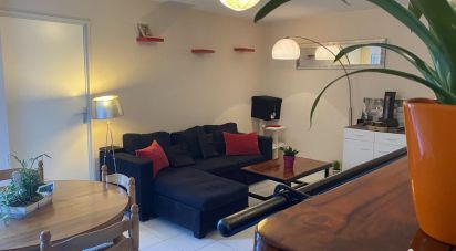 Appartement 2 pièces de 54 m² à Quimper (29000)
