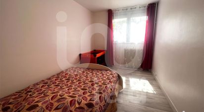 Apartment 3 rooms of 67 m² in Cergy (95000)