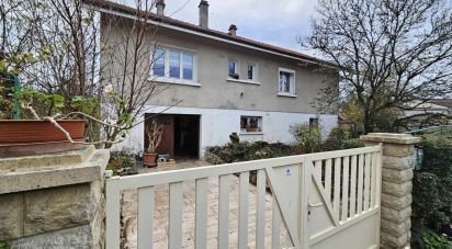 House 5 rooms of 82 m² in Wassy (52130)