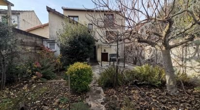 House 5 rooms of 90 m² in Villejuif (94800)