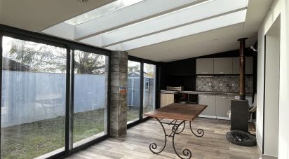 Maison 5 pièces de 82 m² à Carbon-Blanc (33560)
