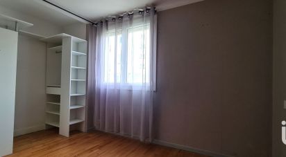 Appartement 4 pièces de 82 m² à Vannes (56000)