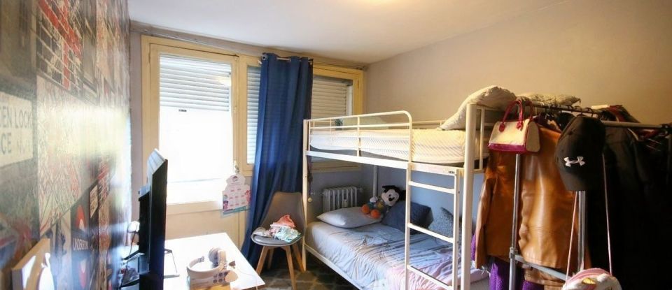 Apartment 4 rooms of 64 m² in Lourdes (65100)