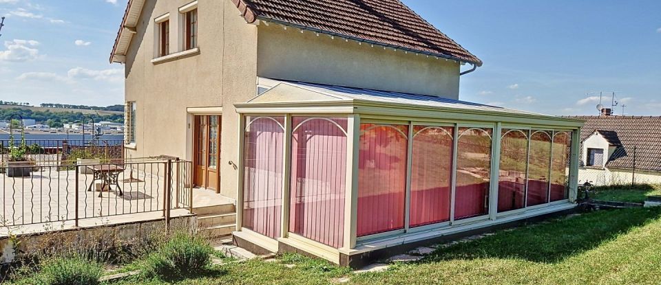 Pavilion 4 rooms of 125 m² in Auxerre (89000)