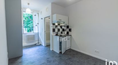 Apartment 1 room of 14 m² in Saint-Germain-en-Laye (78100)