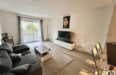 Appartement 2 pièces de 44 m² à La Queue-les-Yvelines (78940)