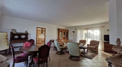 House 6 rooms of 141 m² in Jard-sur-Mer (85520)