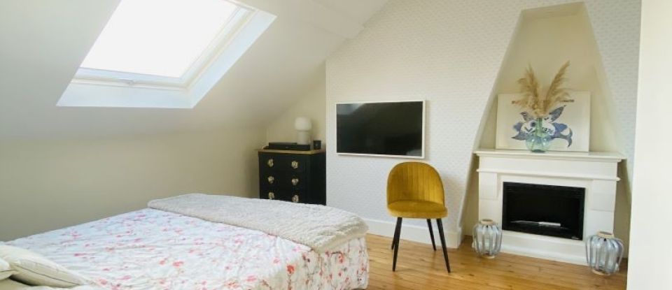 Maison 5 pièces de 128 m² à Amiens (80000)
