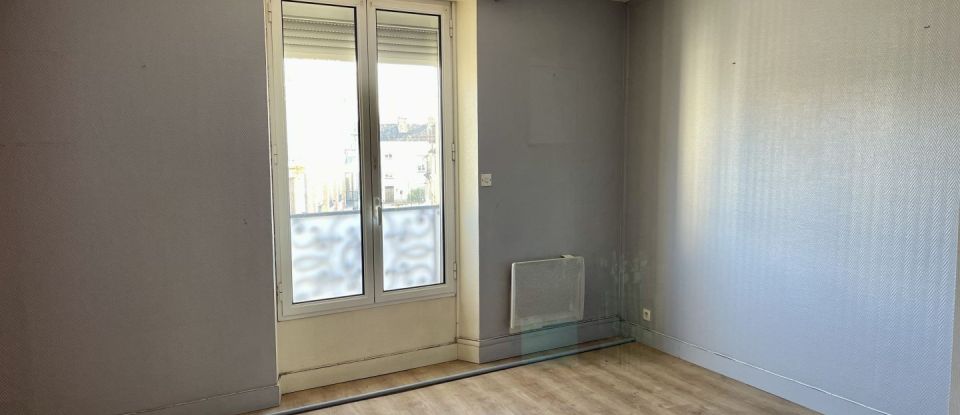 Apartment 4 rooms of 84 m² in Fontainebleau (77300)