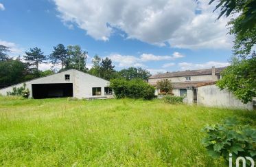 House 7 rooms of 180 m² in Migné-Auxances (86440)