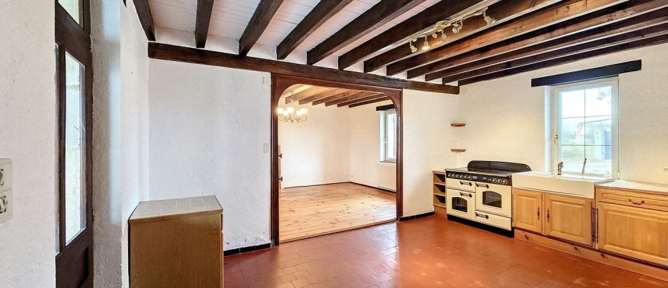 Maison 6 pièces de 139 m² à Beaulon (03230)