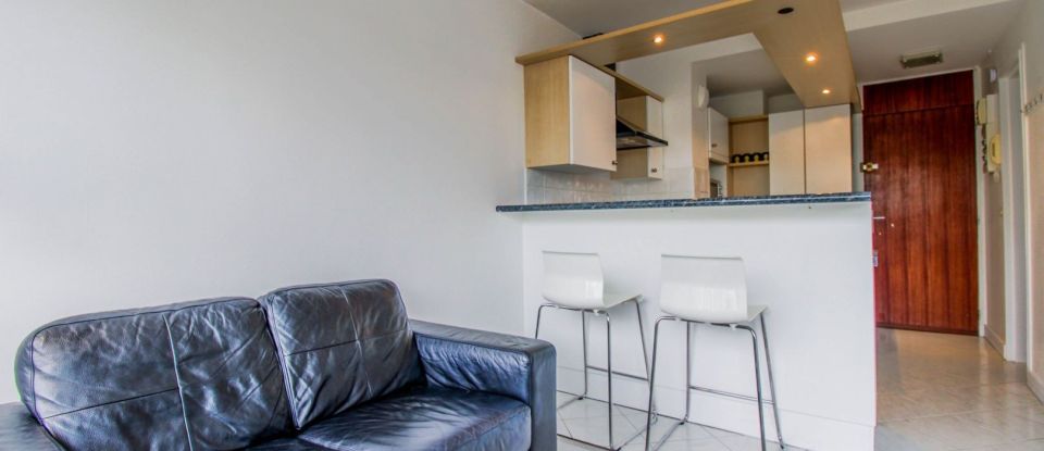 Apartment 1 room of 29 m² in La Celle-Saint-Cloud (78170)