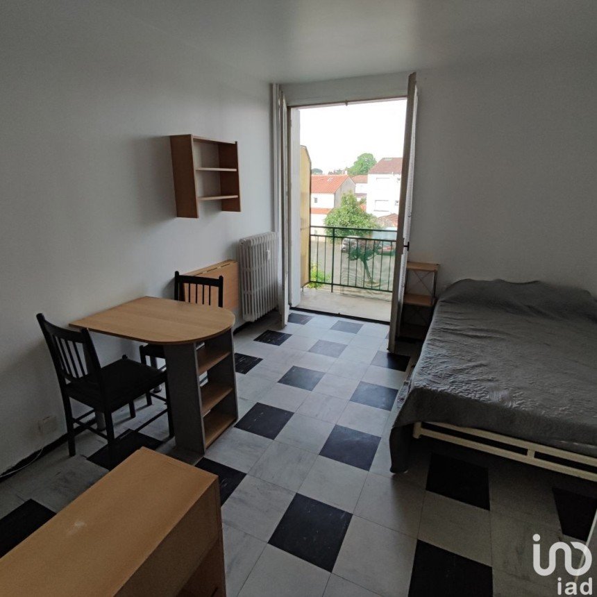 Appartement 1 pièce de 18 m² à Agen (47000)