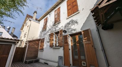 House 5 rooms of 84 m² in Eaubonne (95600)