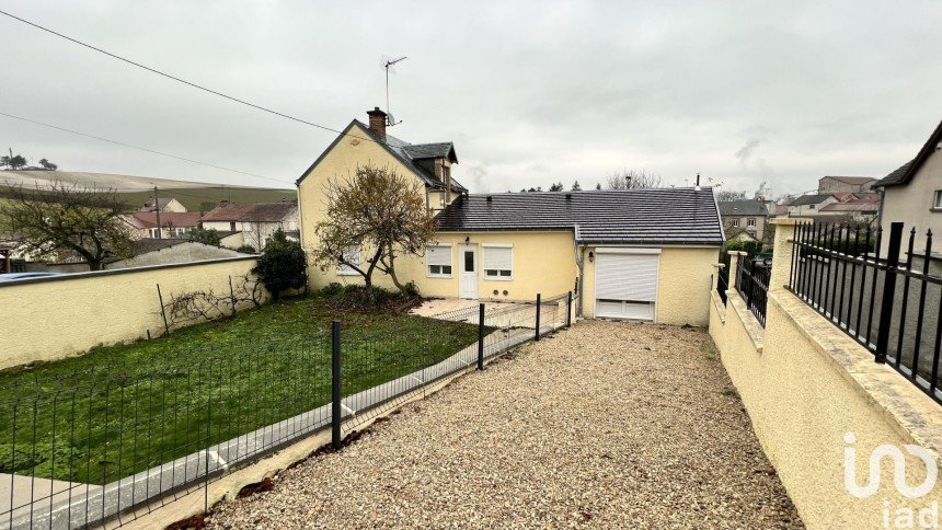 House 3 rooms of 78 m² in Évergnicourt (02190)