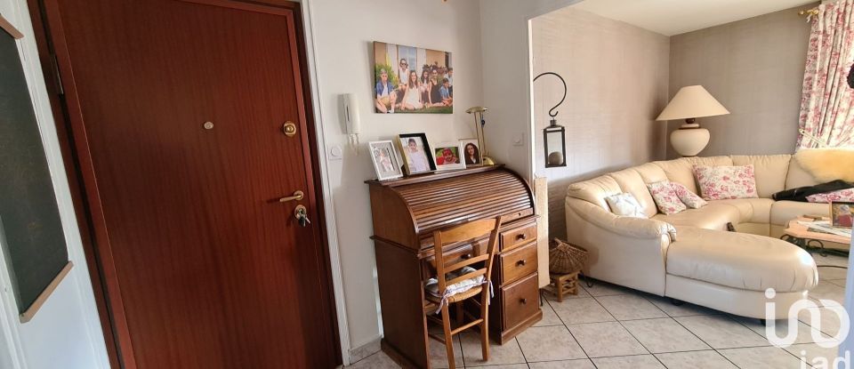 Appartement 5 pièces de 100 m² à Saint-Chamond (42400)