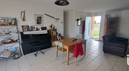Maison 4 pièces de 90 m² à Saint-Pierre-d'Eyraud (24130)
