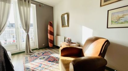 Apartment 3 rooms of 79 m² in Le Blanc (36300)