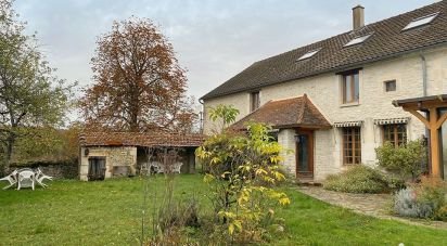 House 13 rooms of 385 m² in Druyes-les-Belles-Fontaines (89560)