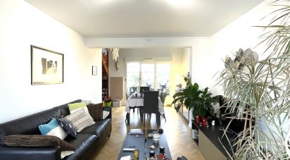 Apartment 5 rooms of 115 m² in Les Pavillons-sous-Bois (93320)