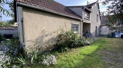 House 4 rooms of 130 m² in Nogent-le-Roi (28210)