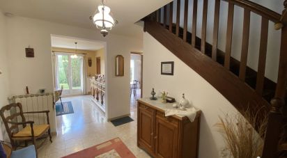 House 7 rooms of 182 m² in Guéret (23000)
