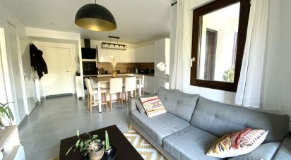 Apartment 2 rooms of 44 m² in Massy (91300)