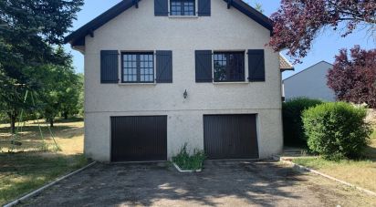 House 8 rooms of 173 m² in Euville (55200)