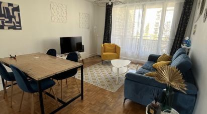 Apartment 4 rooms of 72 m² in La Garenne-Colombes (92250)