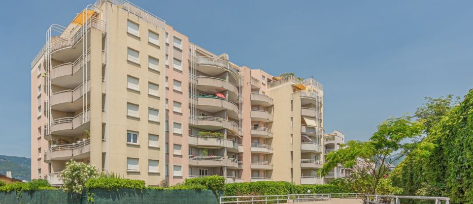 Appartement 3 pièces de 64 m² à Grenoble (38100)