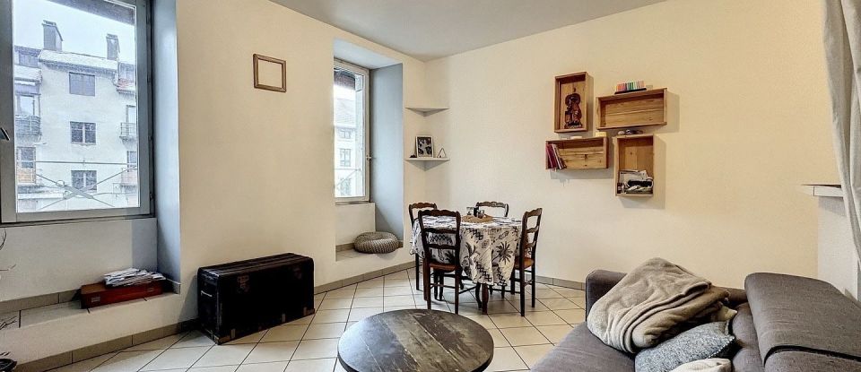 Apartment 1 room of 39 m² in La Roche-sur-Foron (74800)