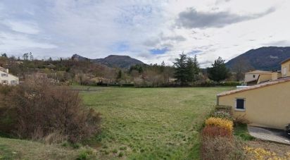Land of 1,786 m² in Sisteron (04200)